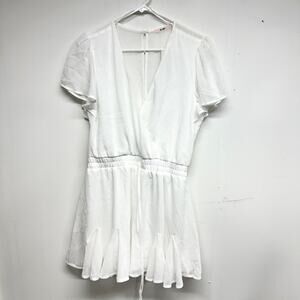 Francesca's Women White Snatched Waisted Short Sleeve Romper Size Large